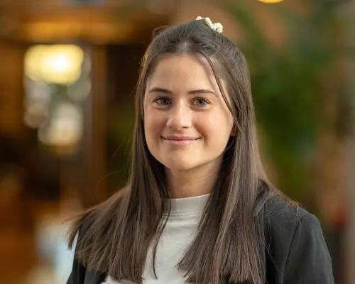 Andrea Naumovska
